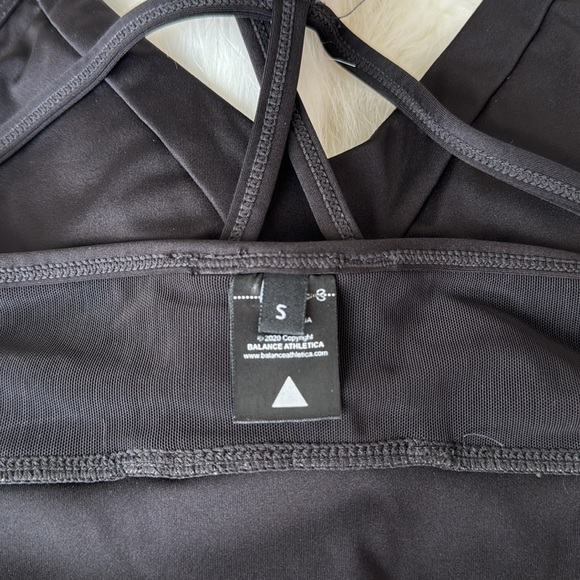 Balance Athletica / Vitality Form Bra - Picture 5 of 5